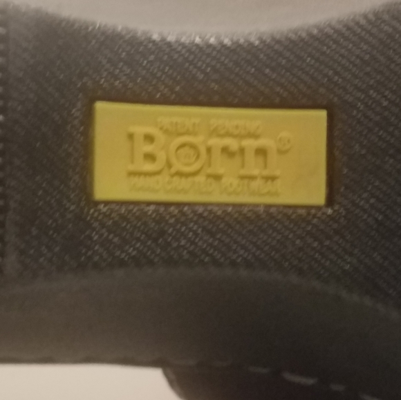 Born Leather Clogs, Women's Size 7. - Picture 6 of 7